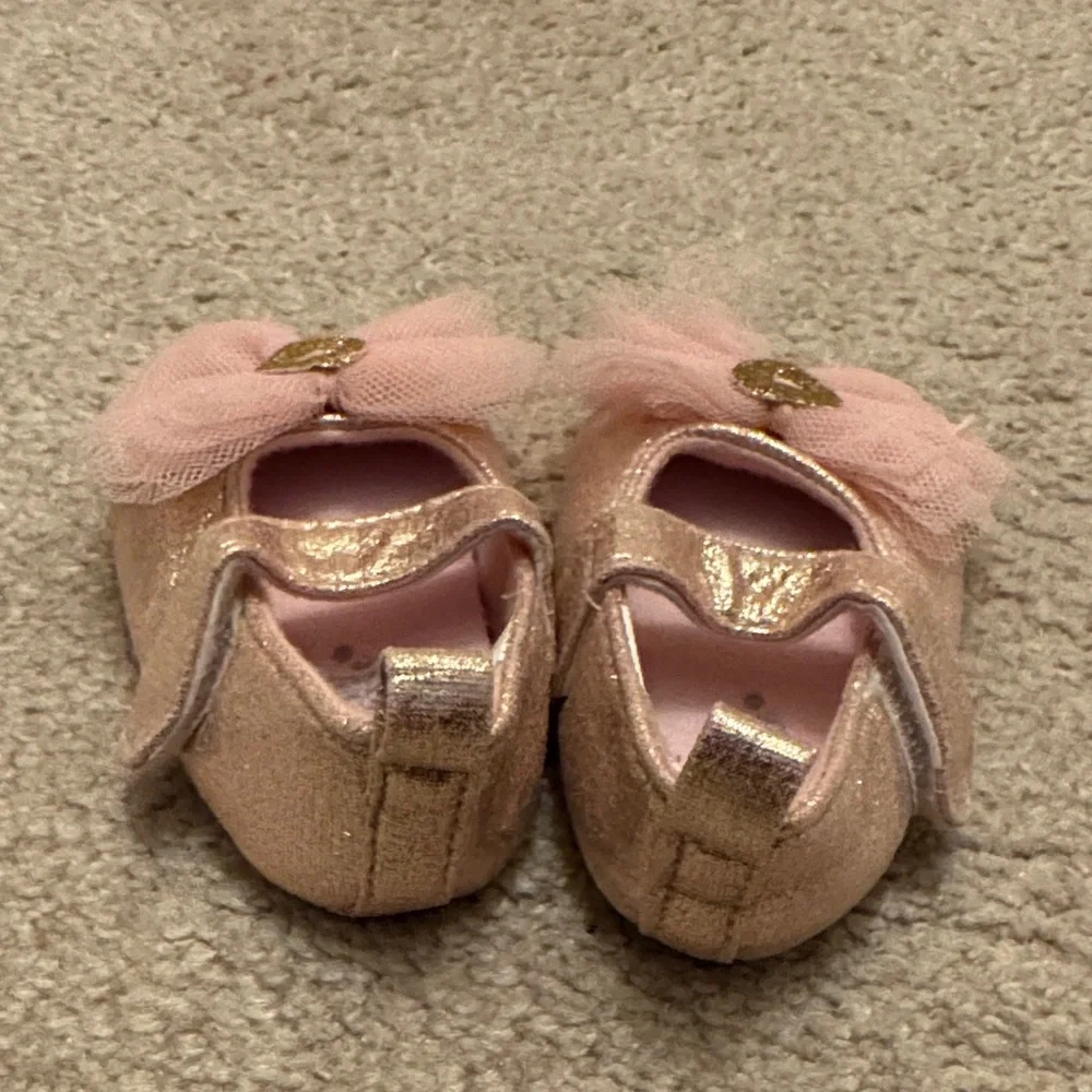 Pink Glitter Baby Shoes with Heart Bow Detail - Picture 2 of 4